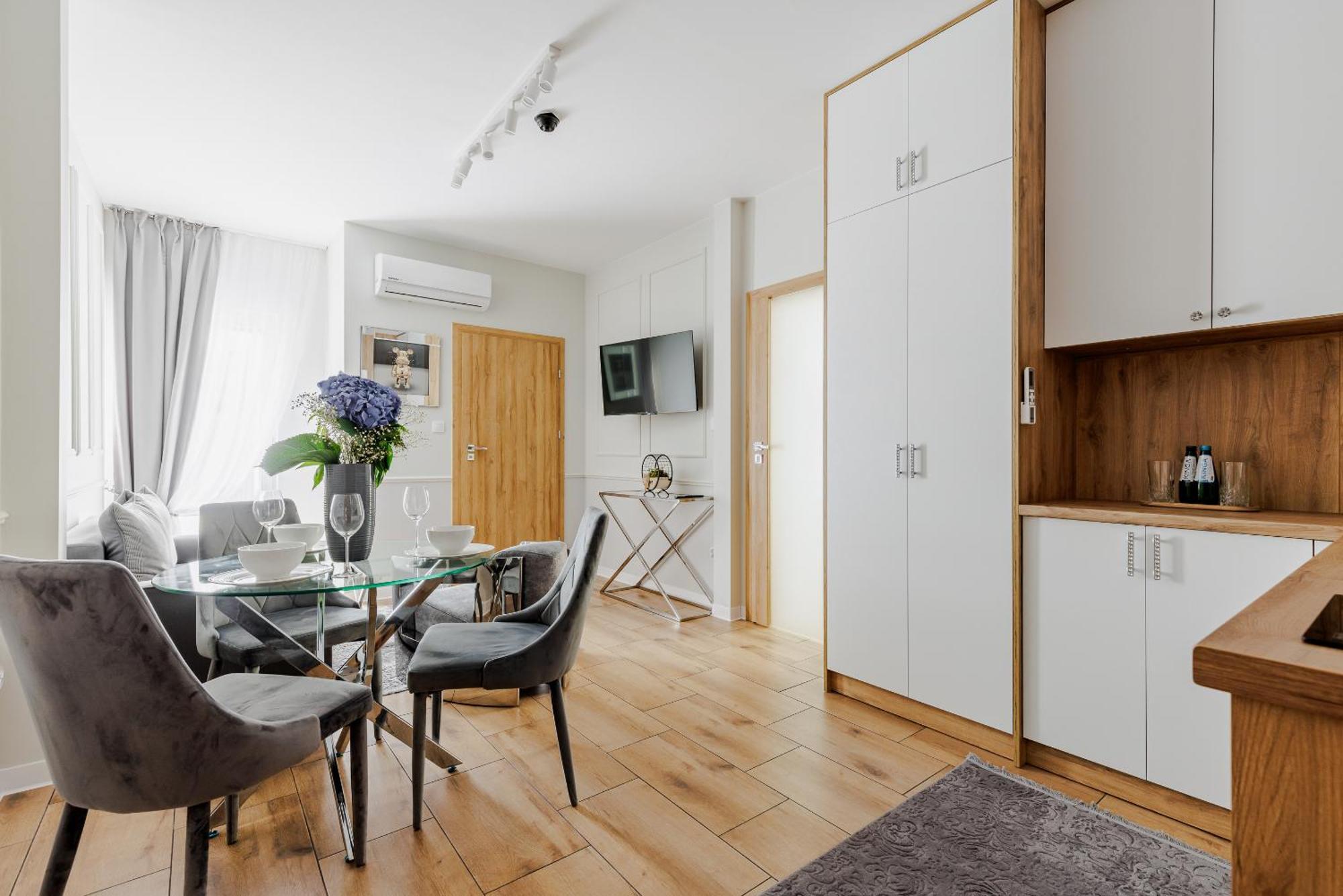 Aparthotel Cisza I Spokoj Raszyn Zewnętrze zdjęcie